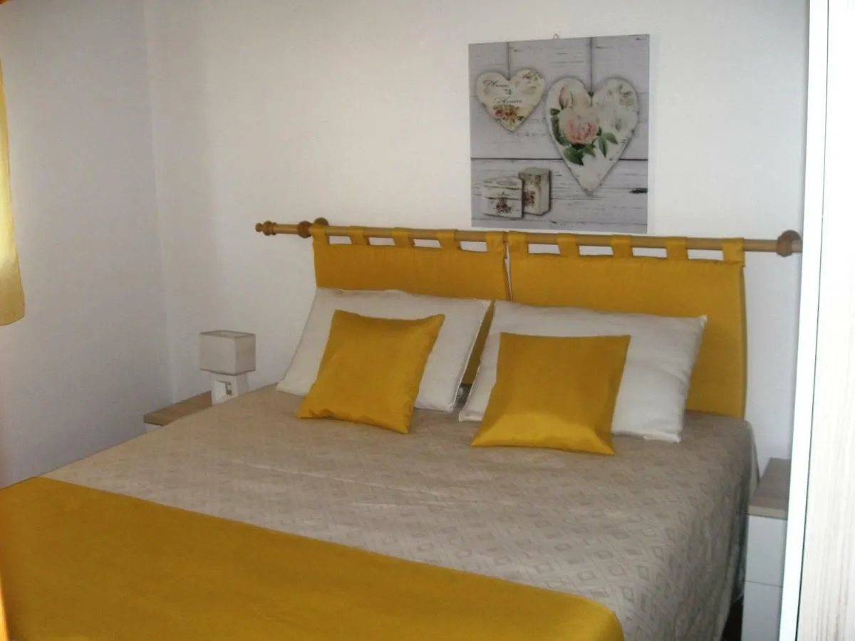 Holiday home Villa Cetty Fontane Bianche Italy