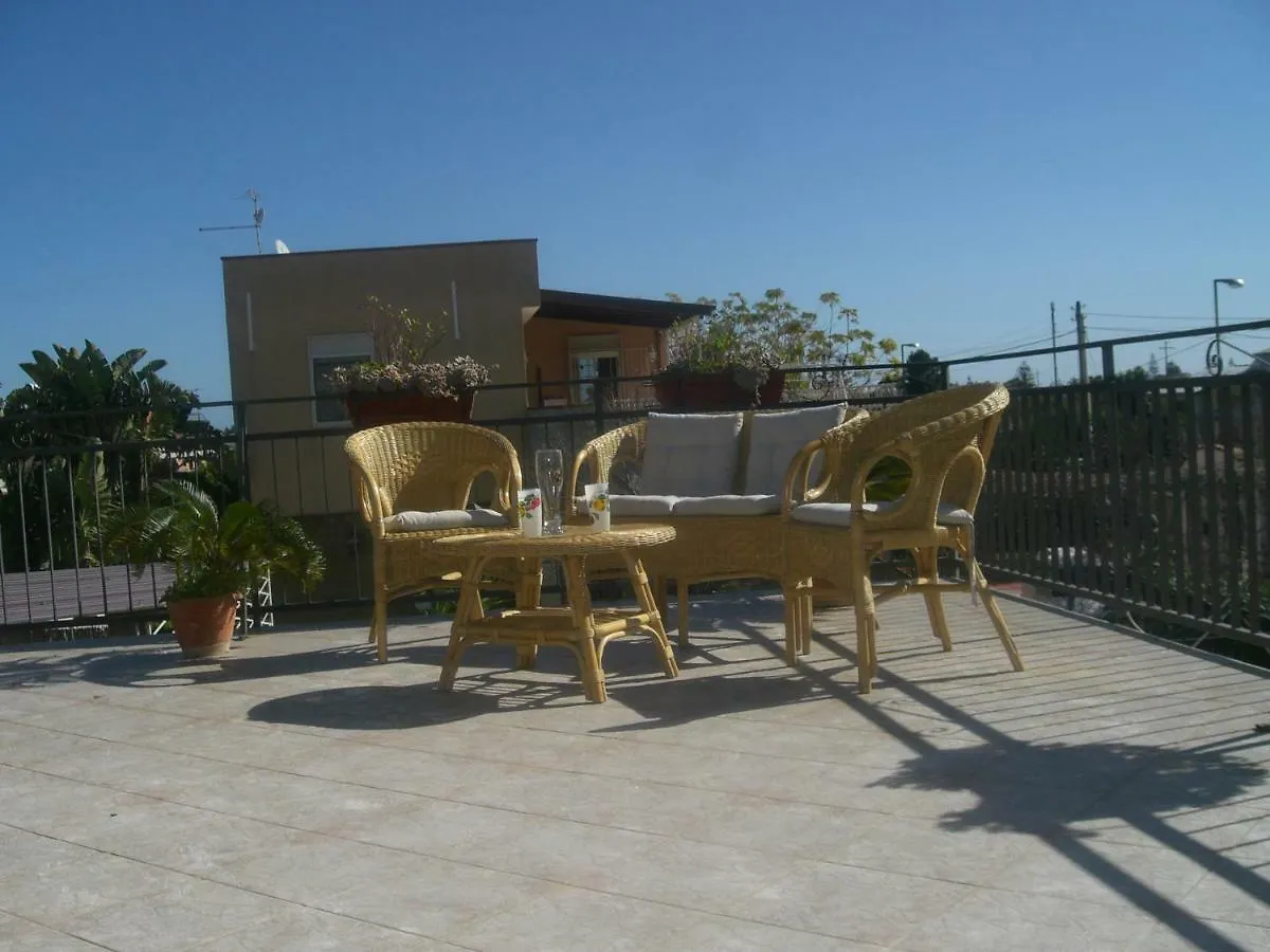 Holiday home Villa Cetty Fontane Bianche Italy