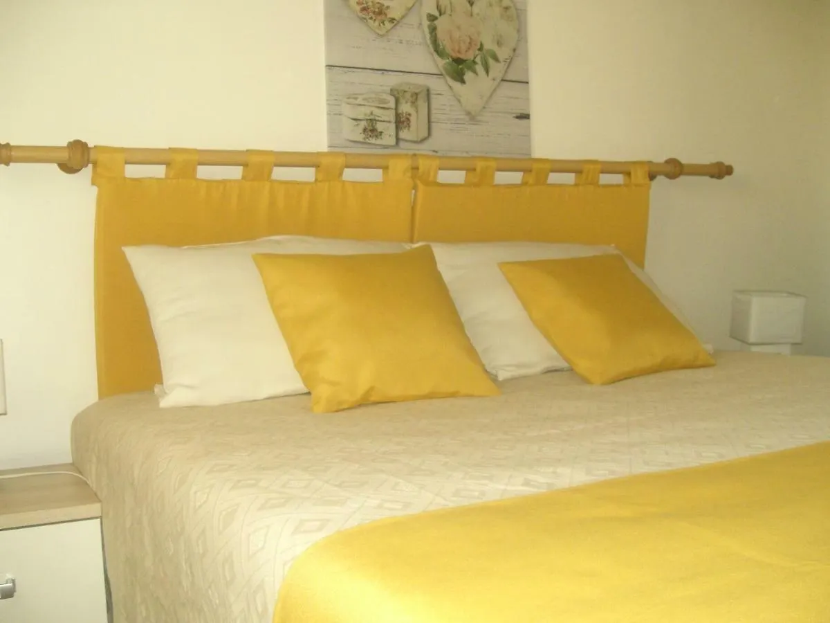 Villa Cetty Fontane Bianche Holiday home